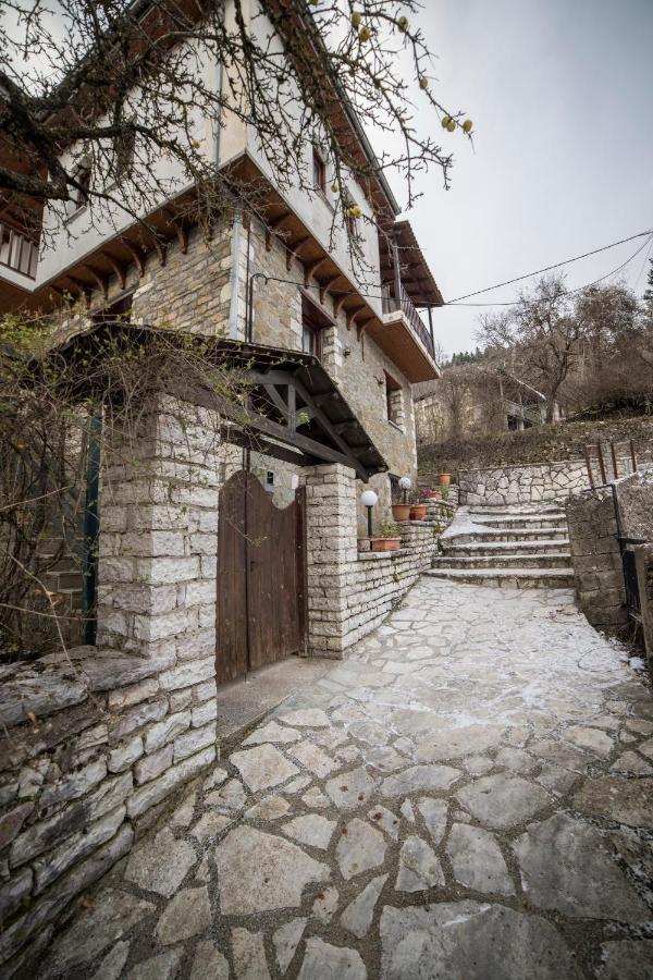 Ξενώνας Πατρικό Neraïdochóri Exterior foto